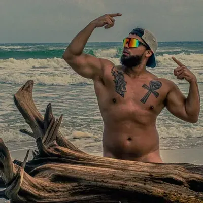 The captain (@slut4crabrangoon) OnlyFans profile photo