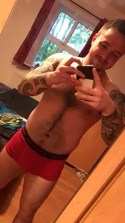 Irish Grasshopper (@snackyb21) OnlyFans profile photo