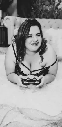Elise (@spicy1996) OnlyFans profile photo