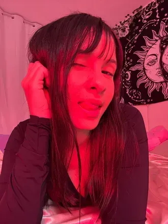 Emily (@ssweetemy) OnlyFans profile photo