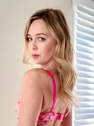 Stella Sedona TV (@stellasedonatv) OnlyFans profile photo