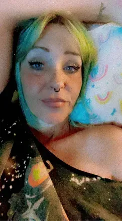 Pixie (@stonedgrapes) OnlyFans profile photo