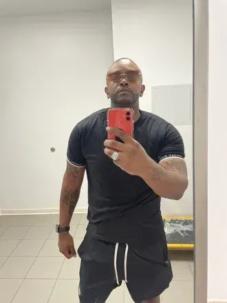 Big Tay (@tavonj87_) OnlyFans profile photo