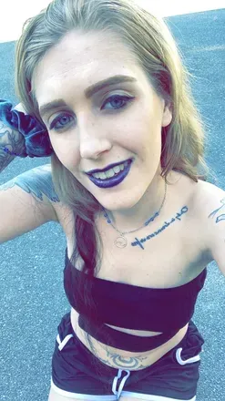 Terra Schmitt (@terratwisted) OnlyFans profile photo