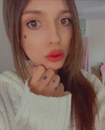 Soph( (@tgirlswiftie) OnlyFans profile photo