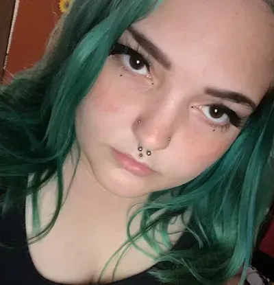 EllieCutie (@theelliecutie) OnlyFans profile photo