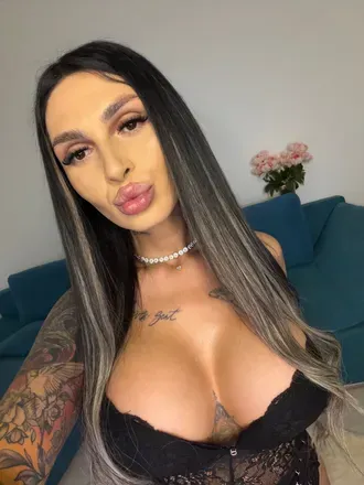 Cleo (@thegoddessofthefaggots) OnlyFans profile photo