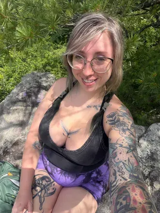 Fern Sparx (@thegothelf) OnlyFans profile photo