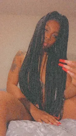 Karme L (@therealkarmel) OnlyFans profile photo