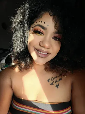 AmbiguousMulatta (@therealkiminicole) OnlyFans profile photo