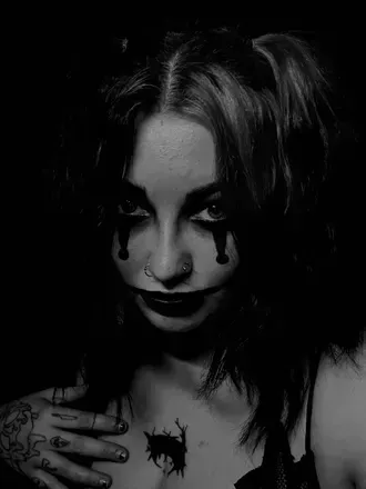 Tingle (@tingletipz) OnlyFans profile photo