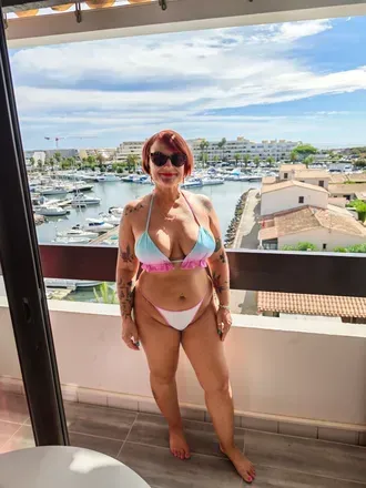 @tinywithtitsx OnlyFans profile photo