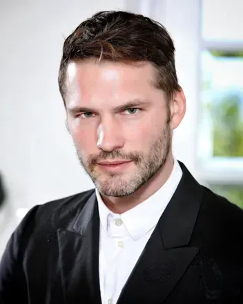 Tomas Skoloudik aka Tommy Wood (@tomasskoloudik) OnlyFans profile photo