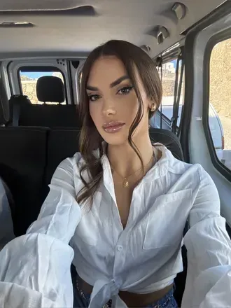 TS Clara (@tsclara) OnlyFans profile photo