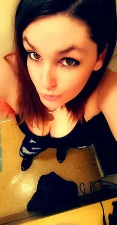 Shay Cunningham (@twiztedsins) OnlyFans profile photo