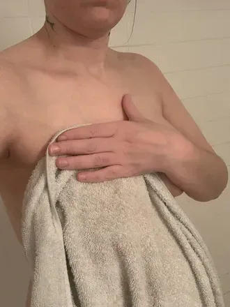 Nikki (@u169230258) OnlyFans profile photo