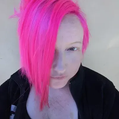 Hephaestia (@u185599191) OnlyFans profile photo