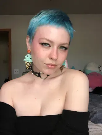 Xenia (@u192337268) OnlyFans profile photo