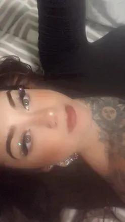 Wild Emerald (@u2030219) OnlyFans profile photo