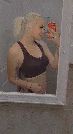 Makenna (@u220565362) OnlyFans profile photo