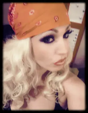 Avalawn Love (@u33145422) OnlyFans profile photo