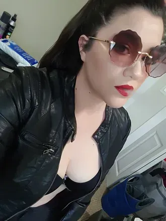 Tina (@u44884751) OnlyFans profile photo