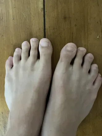 Sarah (@u46724336) OnlyFans profile photo