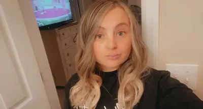 Julie (@u49197293) OnlyFans profile photo