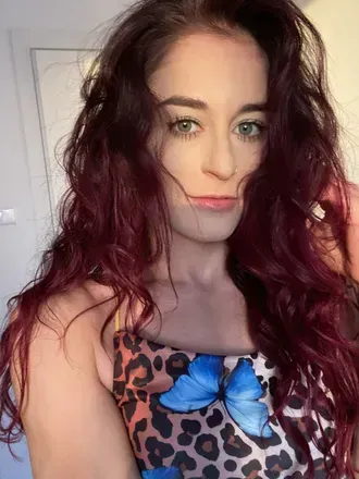 Natalia Ferrero (@unleashednenlightened) OnlyFans profile photo