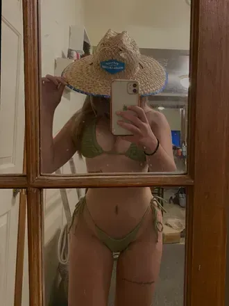 @urlocalbadbiddy OnlyFans profile photo