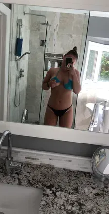 Lana (@urrussianangel) OnlyFans profile photo