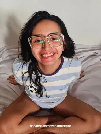 Vanina is so hairy (@vaninacastillo) OnlyFans profile photo