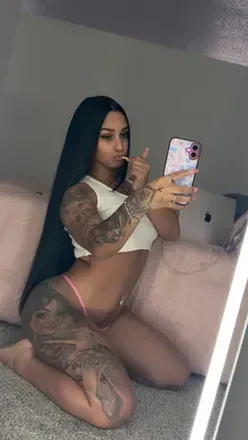 Victoria Valentina (@vic.valen) OnlyFans profile photo