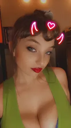 @violetrainn OnlyFans profile photo