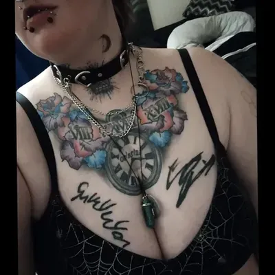 Moss (@waveringheart) OnlyFans profile photo