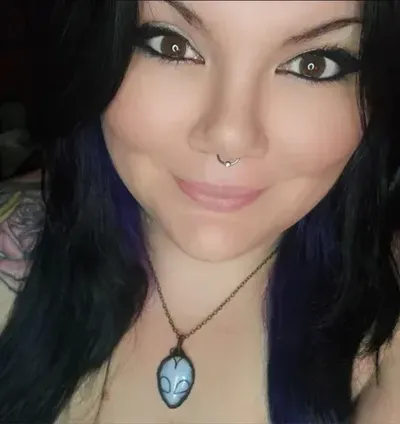 Rachel (@weirdwithrachel) OnlyFans profile photo