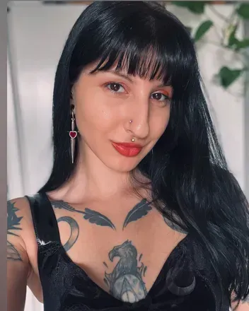 Sai (@winged_sirens) OnlyFans profile photo