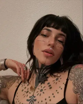 Yaretzi (@yaretzidelaluna) OnlyFans profile photo