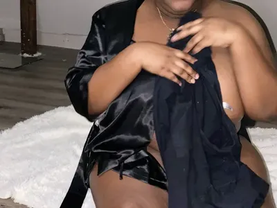 Yasmine Blue (@yasmine-blue) OnlyFans profile photo