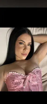 Yenay TV (@yenaytv) OnlyFans profile photo