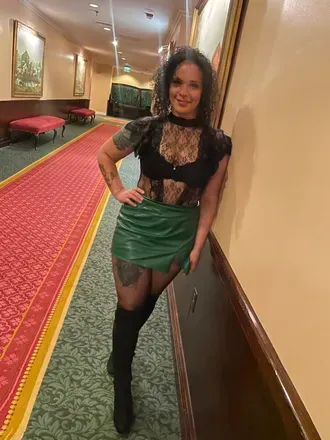 Yoga Honey (@yogahoney) OnlyFans profile photo