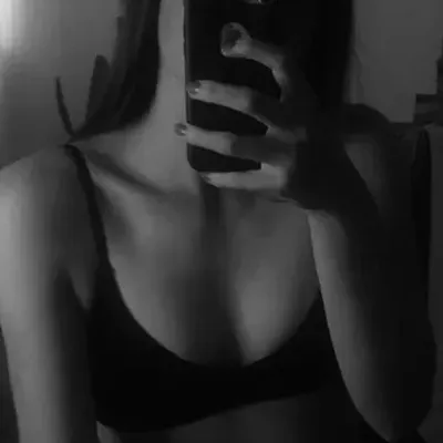 @yourqueenemma OnlyFans profile photo