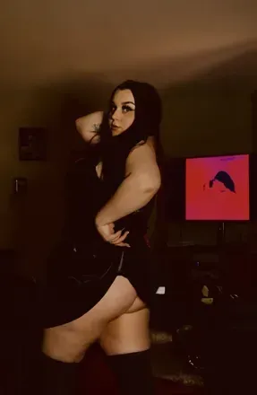 Zo (@zozo_youknow) OnlyFans profile photo